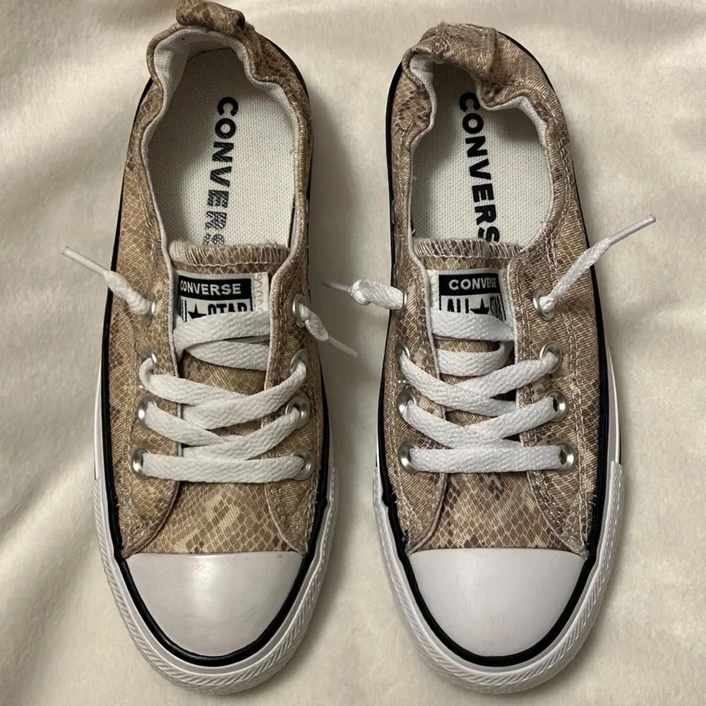NWOT Women's Chuck Taylor All Star Shoreline Slip On Sneaker snake print sz 5